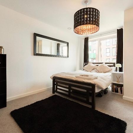 Lovely 2 Bed Apartment 15Mins From Bond St Londyn Zewnętrze zdjęcie