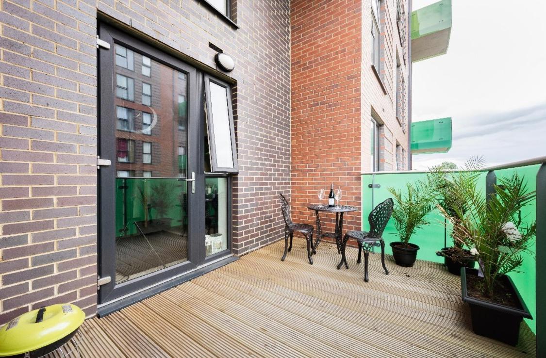 Lovely 2 Bed Apartment 15Mins From Bond St Londyn Zewnętrze zdjęcie